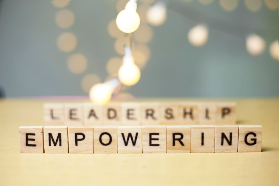 leadership empowering business m