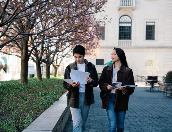 AI-Powered Personalized Learning Paths for Universities: A Smarter Way to Improve Student Success