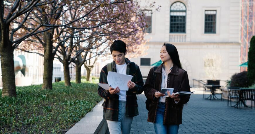 AI-Powered Personalized Learning Paths for Universities: A Smarter Way to Improve Student Success