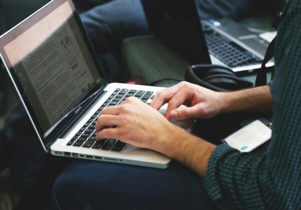 how to choose LMS software for corporate training