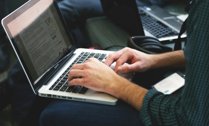 how to choose LMS software for corporate training